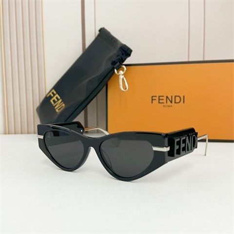 Fendi sunglass-519